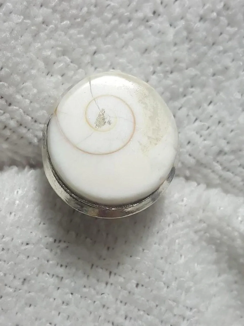 925 Silver White Shell Spiral Accent Ring